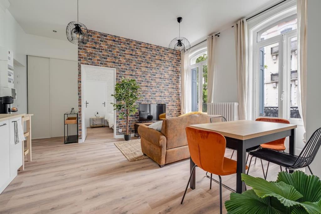 Grand Appartement «  City » Spacieux Et Moderne Saint-Etienne  Exteriér fotografie