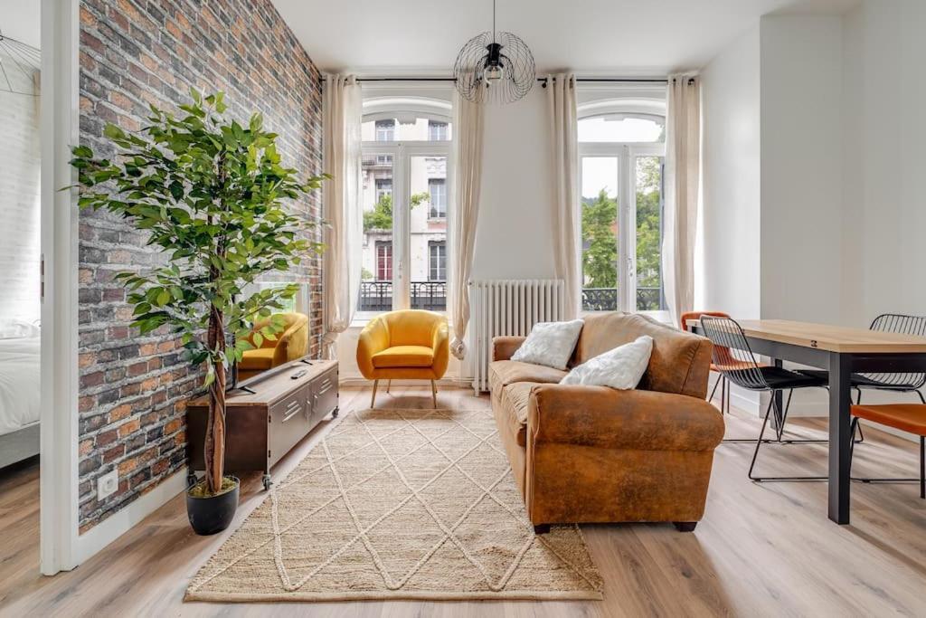 Grand Appartement «  City » Spacieux Et Moderne Saint-Etienne  Exteriér fotografie